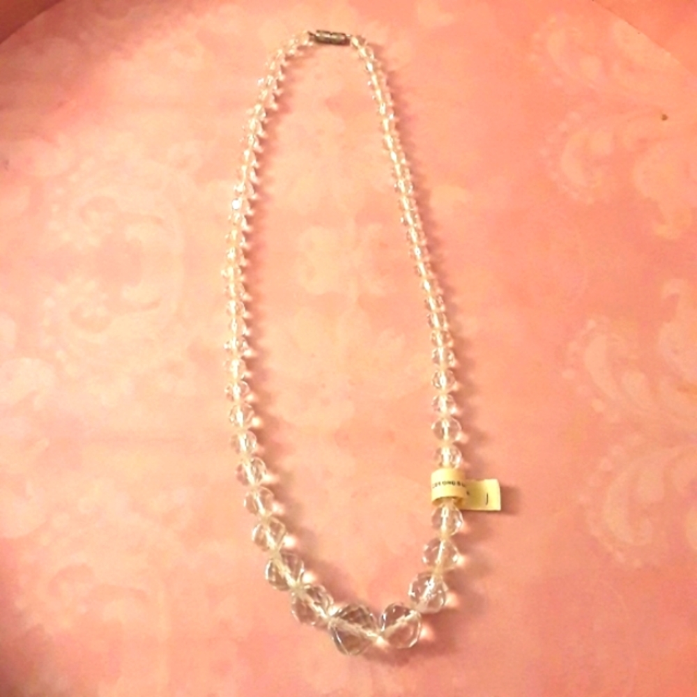 NWT Stunning Crystal Necklace made in Czechoslovakia, original from the 1950s